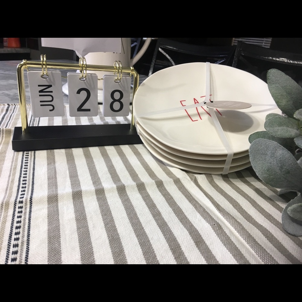 πRae Dunn Melamine Plates!π